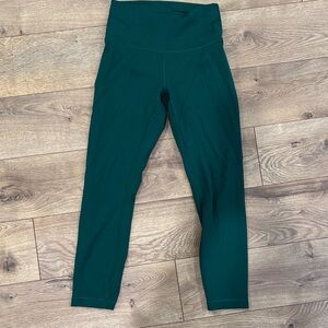 Lululemon women’s size 6 Green Leggings